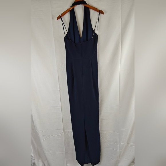 Black Halo Eve NWT Nixie Halter V-Neck Sheath Gown Navy Blue Size 4 Women's - Picture 10 of 14